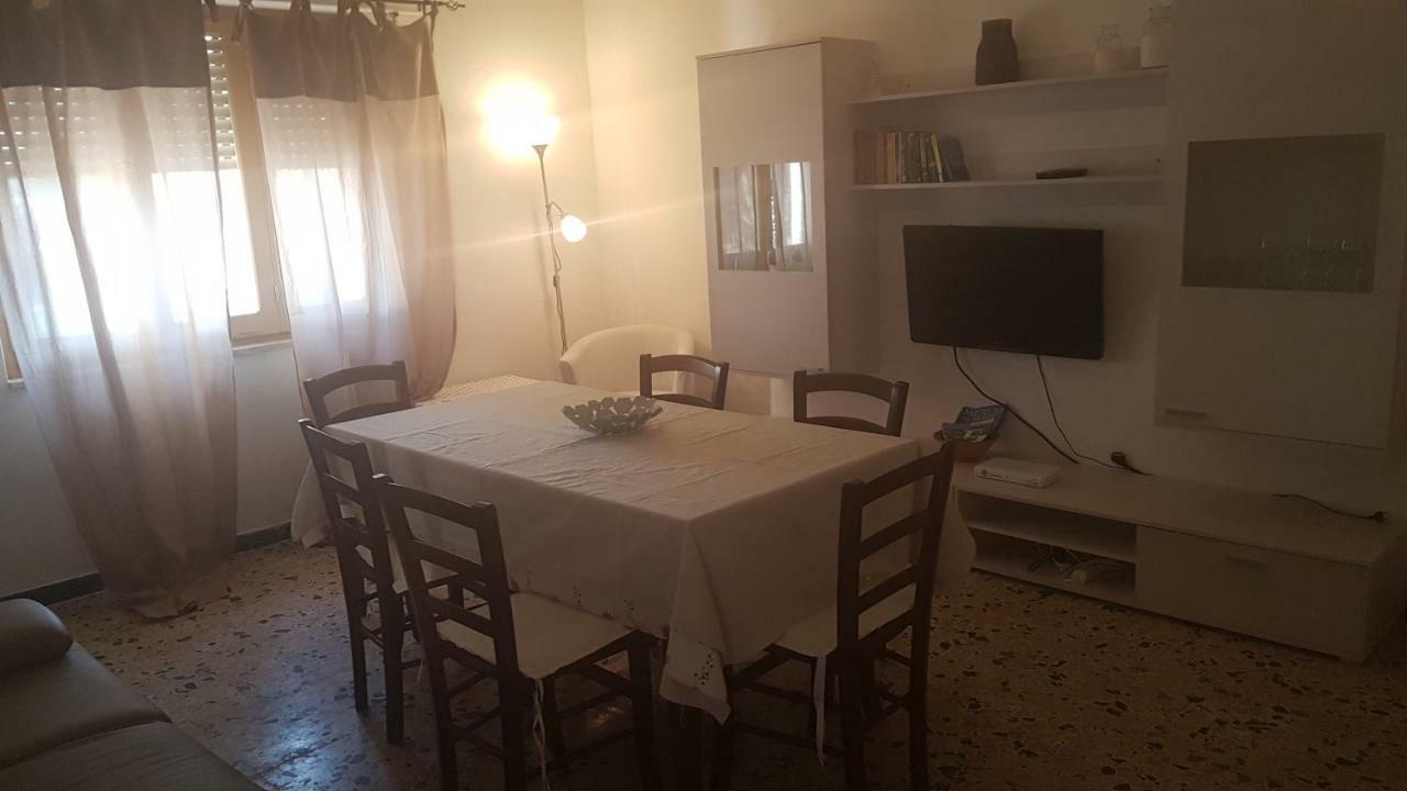 Villa Sul Mare A Chia Domus De Maria Buitenkant foto